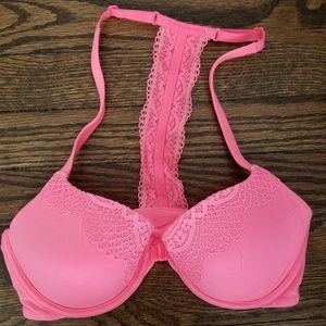 2/$15 Body by Victoria Lacey Racerback Bra
